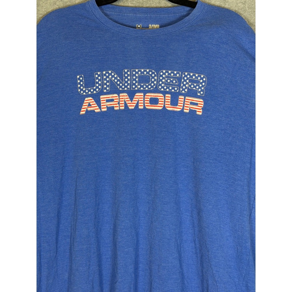 July 4 Under Armour T-Shirt XL USA Flag Graphic HeatGear Loose Fit Athletic Tee